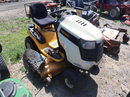 Cub Cadet LXT1050 Riding Mower