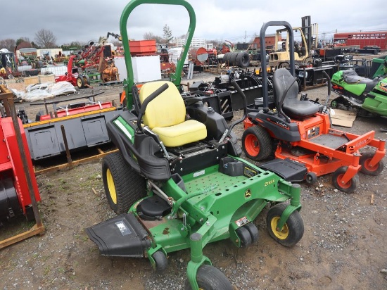 2016 John Deere Z915E 2WD Commercial ZTrack