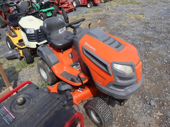 Husqvarna YTH24V48 Riding Mower