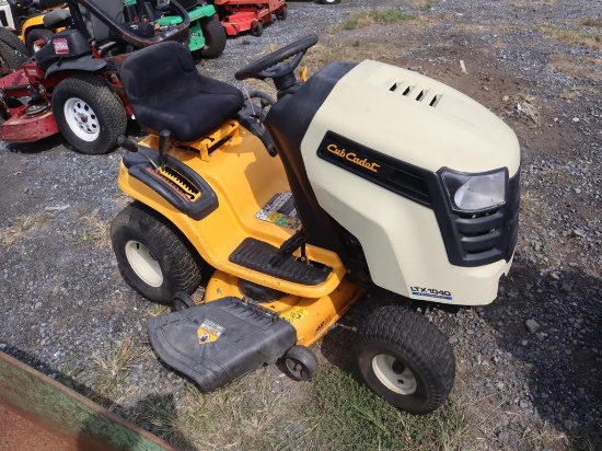 Cub Cadet LTX1040 Riding Mower