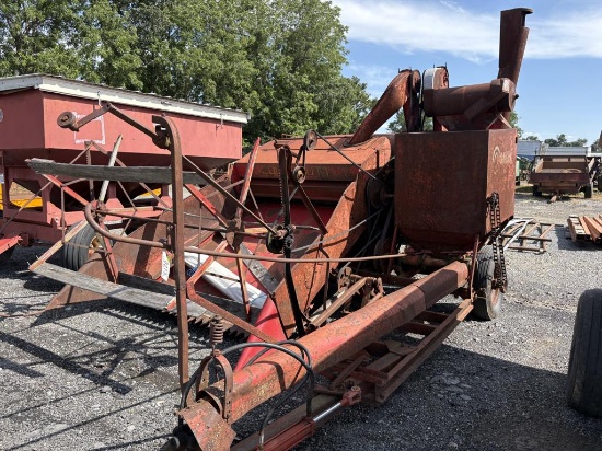 Cockshutt Pull Behind Combine