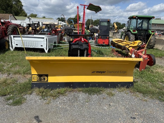 Meyer Diamond Edge DE2-8 Snow Plow