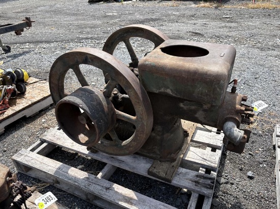 Fairbanks Hit & Miss Engine