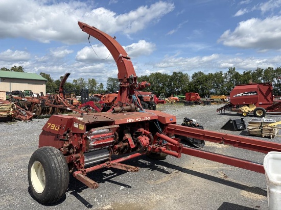 New Holland 790 Chopper