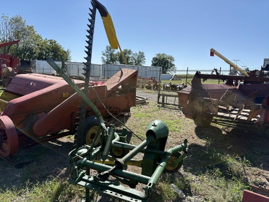 John Deere Bar Mower