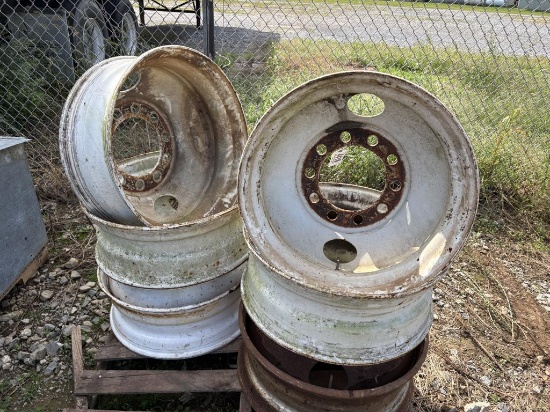 24.5 Semi Truck Rims