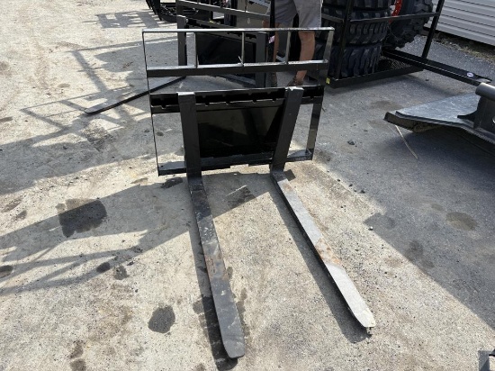 Kivel Mini Pallet Fork Attachments