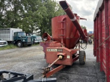 Gehl 100 Grinder Mixer