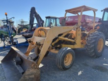 John Deere 401 Tractor Loader