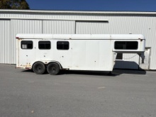 1999 Sundowner Horse Trailer w/Title