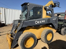 John Deere 326 E Skidloader