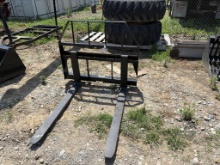New Kivel 3500LB Pallet Fork Attachments