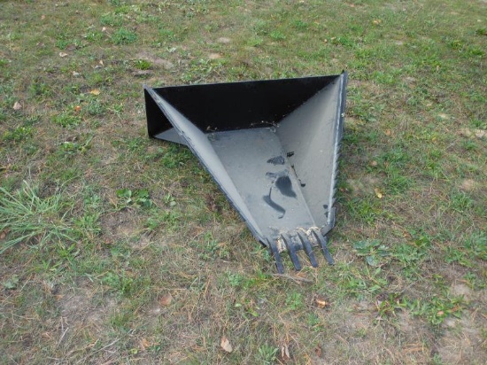 Tomahawk Stump Bucket #3011