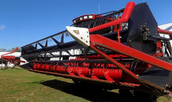 Case IH 1020 25’ bean head