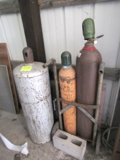 Helium & air tanks