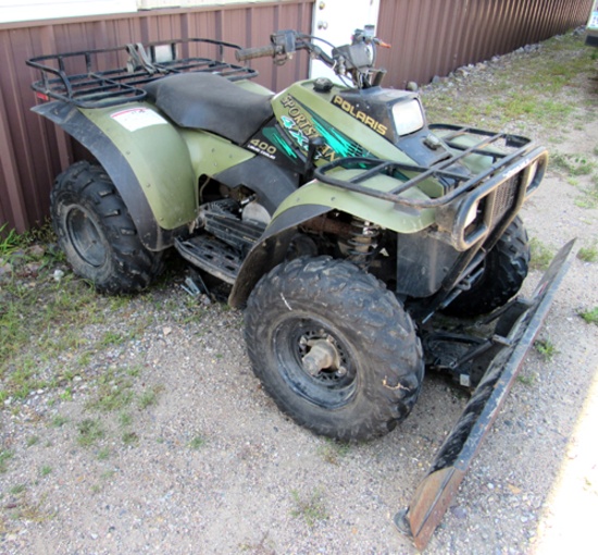 1996 Polaris Sportsman 400 4x4 ATV w/ plow attachment