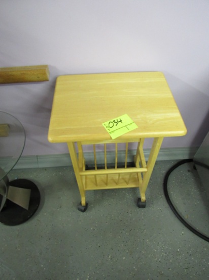 end table on wheels