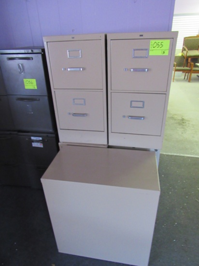 lot of 5 2-drawer file cabinets