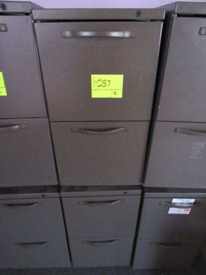 lot of 2 2-drawer file cabinets