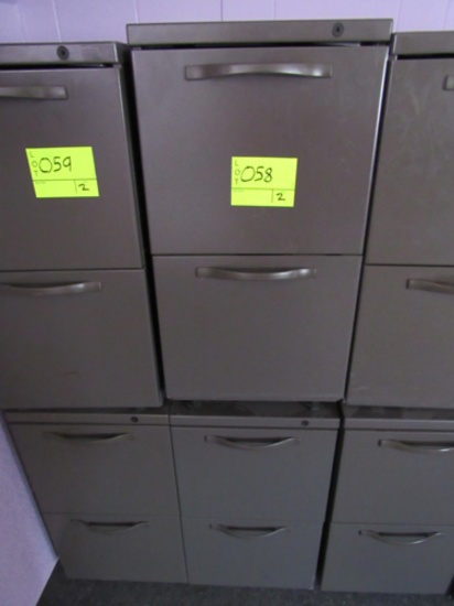 lot of 2 2-drawer file cabinets