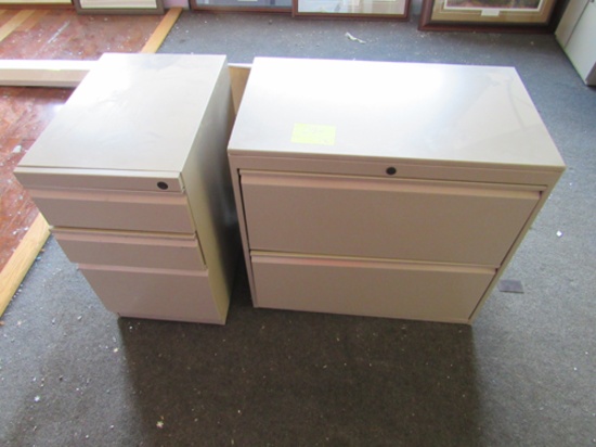 large 2-drawer cabinet & 3-drawer cabinets