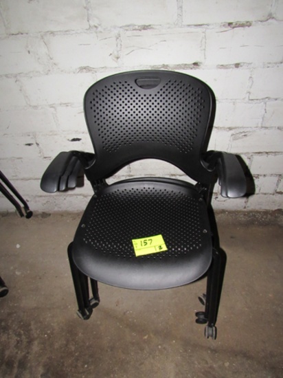 lot of 3 stackable office chairs