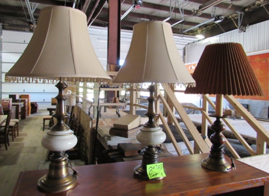 lot of 3 lamps