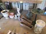 garden pots and décor