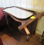 vintage dresser with mirror