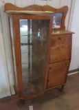 display case with mirror