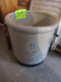 RW 8 gal crock