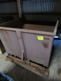 dumpster, 2.5 yd, pallet bracket w/ trip