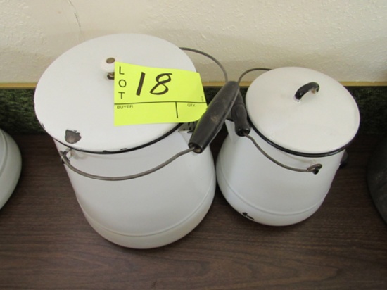 lot of 2 kettles