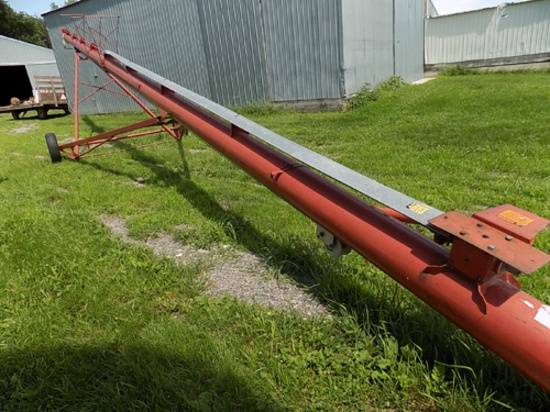 Feterl 10” x 60’ auger, PTO
