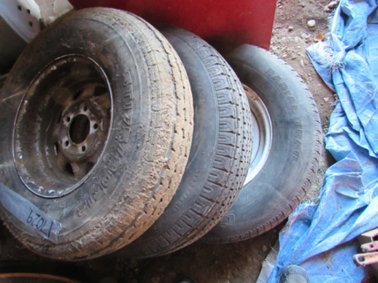 1 ST175/80R13 tire & 2 ST225/75R15 tires