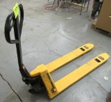 U-Line H-1193 pallet jack