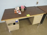 5-drawer desk