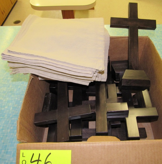 box of 10 centerpiece crosses