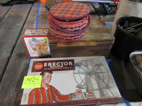 Erectorset, sewing basket, lincoln logs