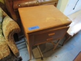 sewing machine cabinet with Domestic sewing machine