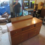 dresser with mirror