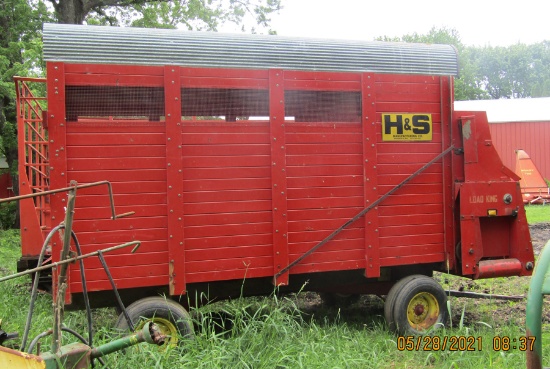 H&S Load King 16’ silage box