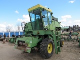 JD 4400 combine