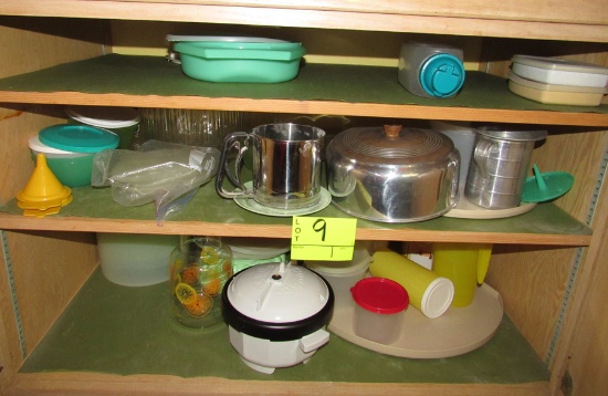 tupperware, kitchen items