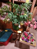 2 wooden plant stands