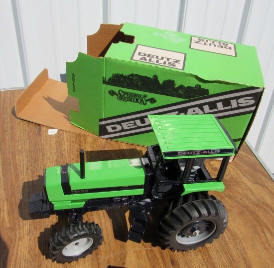 1988 special edition Ertl toy tractor