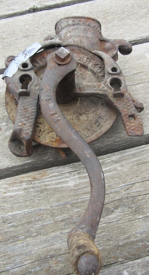 Blackhawk ear corn sheller