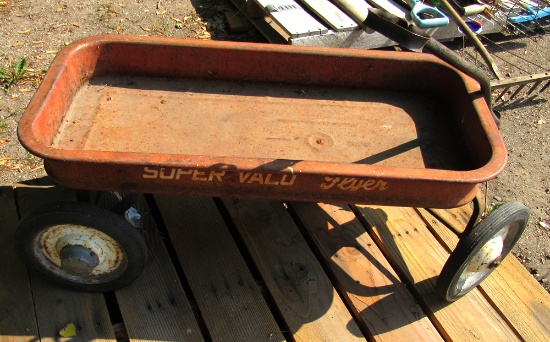 old flyer red wagon