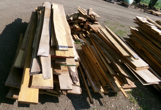 3 pallets of lumber