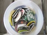 pins